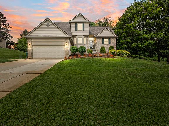 4th image of 70351 Hillside Ct