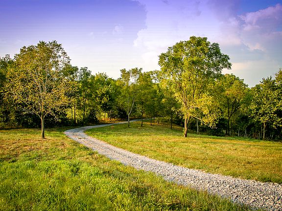 5th image of 0 Chrisman Spur
