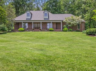 1136 Deer Run Rd, Murfreesboro, TN 37128