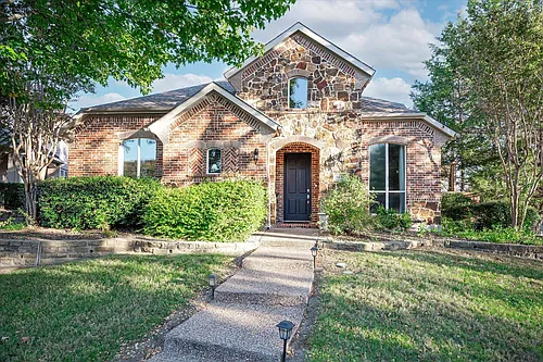 6812 Valley Brook Dr Photo 1