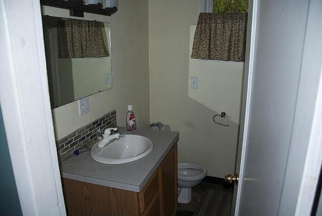 2nd image of 326 E Clarendon St