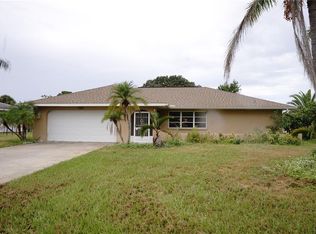 1337 Whispering Ln, Venice, FL 34285