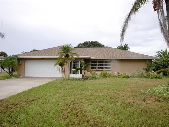 1337 Whispering Ln, Venice, FL 34285