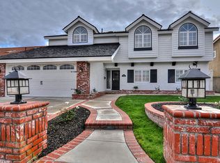 9882 Chance Cir, Huntington Beach, CA 92646