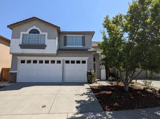 2331 Pez Gallo Pl, Gold River, CA