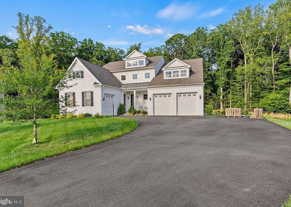 1st image of 14855 Estella Ln