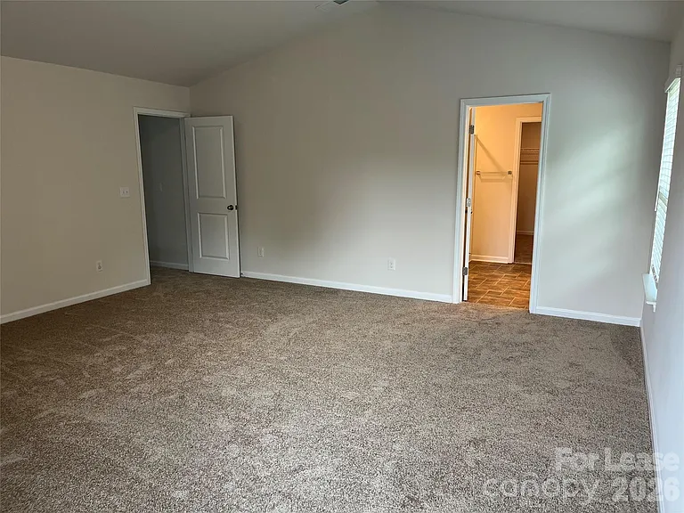 16111 Trenton Green Ln — Photo 14