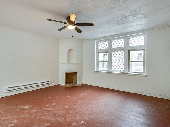 3rd image of 2828 S Moreland Blvd APT 8