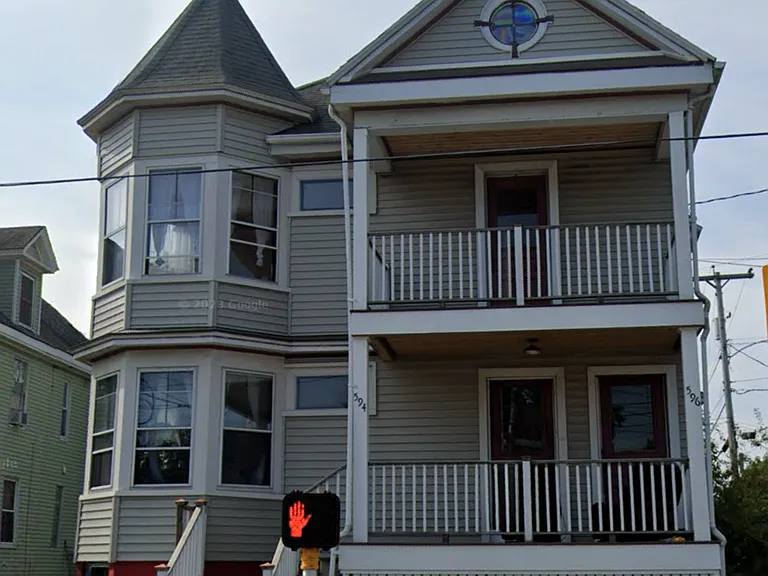 Washington Ave — Photo 6