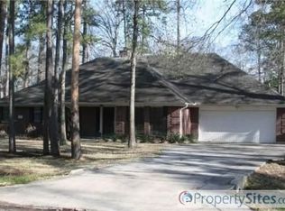 2403 Centurian Cir, New Caney, TX 77357