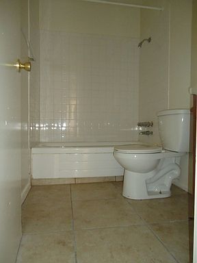 4th image of 4118 N 21st St APT 1
