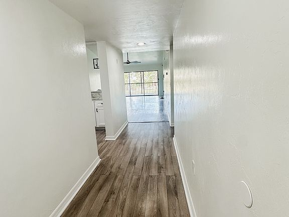 3rd image of 1211 Commonwealth Cir APT 205