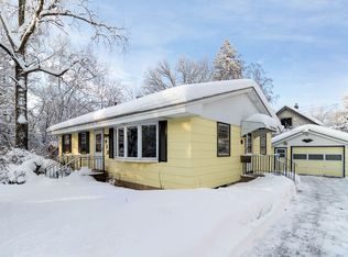 9910 Killdeer St NW, Coon Rapids, MN 55433