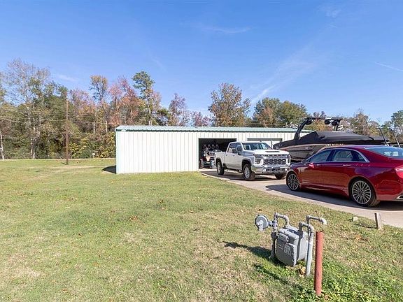5th image of 117 County Road 1845