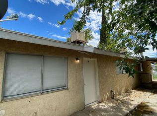 420 Monterey St #A, Bakersfield, CA 93305