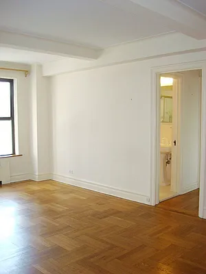 Sold by Sotheby's International Realty | media 5