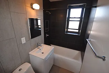 Rented by Silverstein Collection LLC 