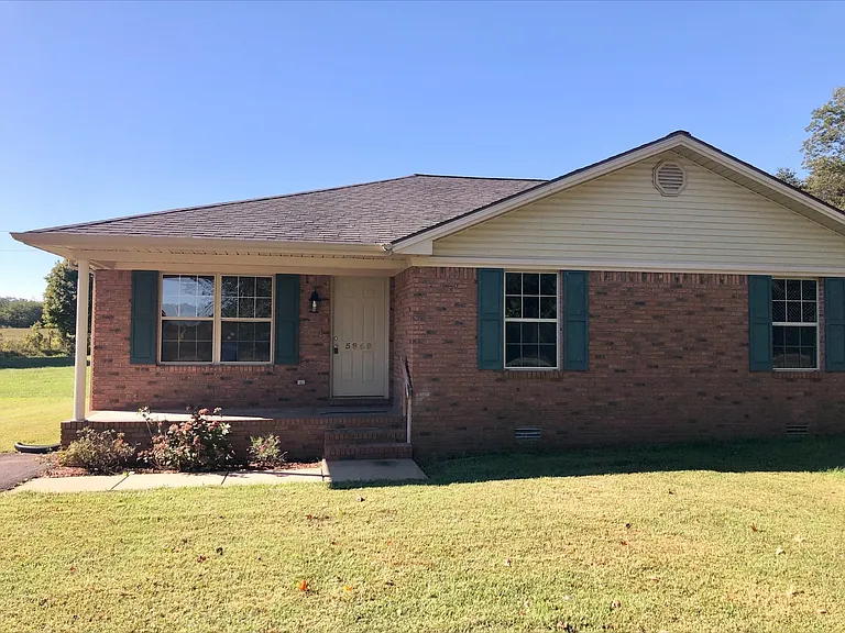 5869 Julien Rd — Photo 1
