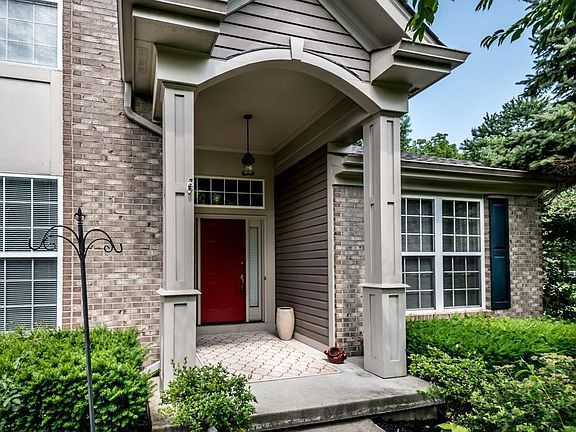 3rd image of 1148 Glen Echo Ln