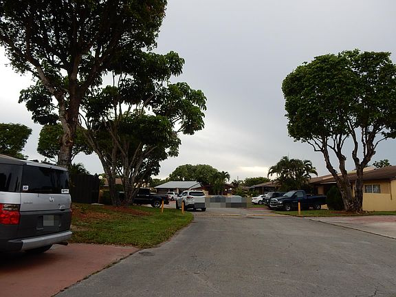 5th image of 5500 NW 194 Circle Ter
