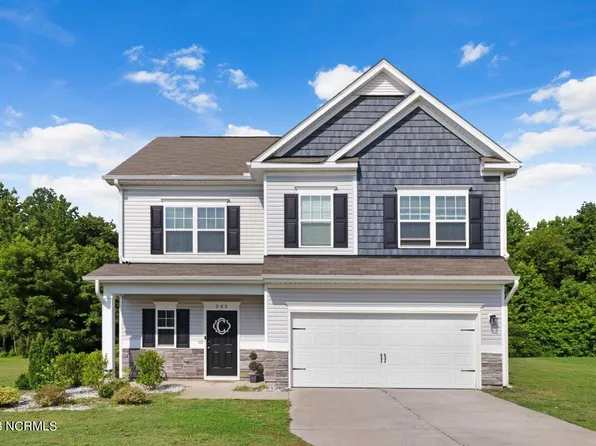 208 Timberline Oak Drive, Goldsboro, NC 27534