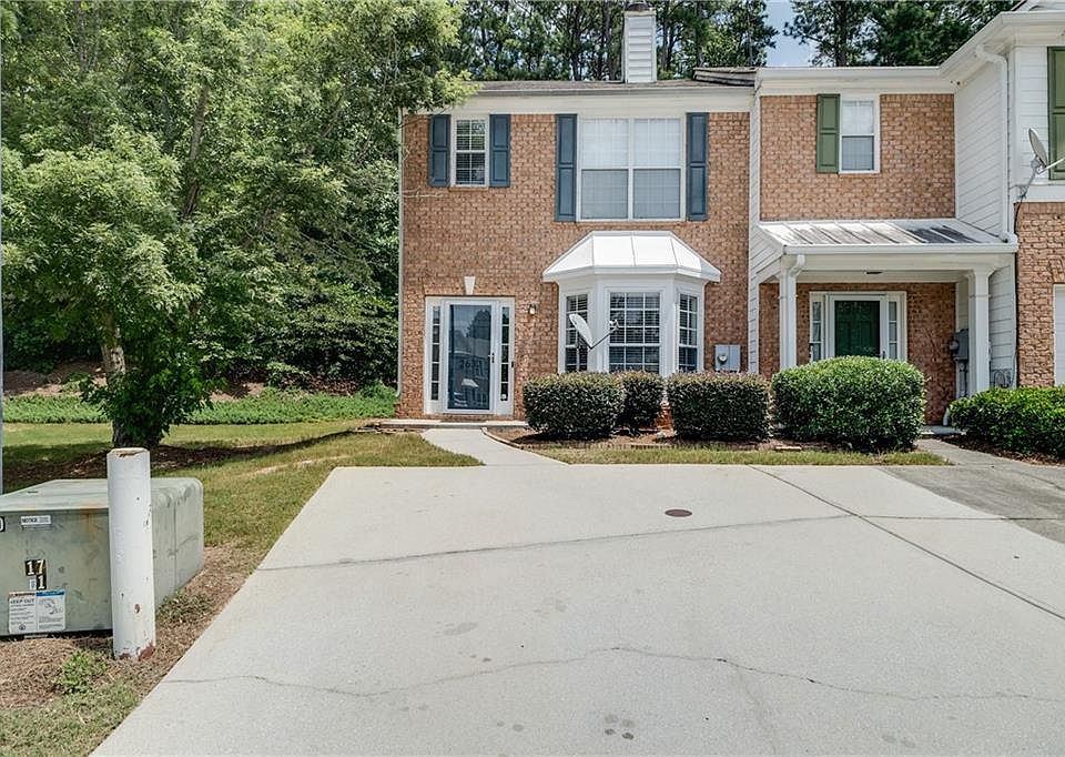 1st image of 2632 Parkway Trl
