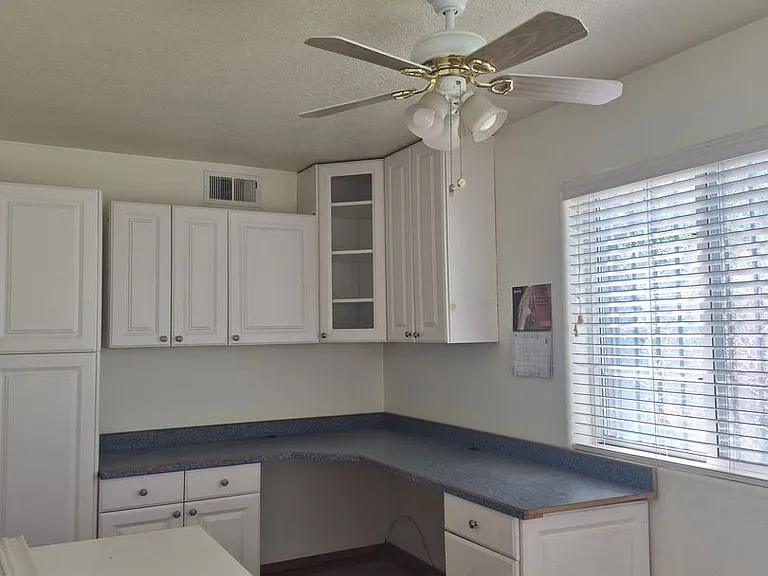 5832 Avenida La Barranca NW — Photo 16