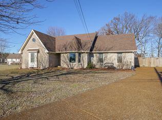 3004 Easy Goer Ln, Greenbrier, TN 37073