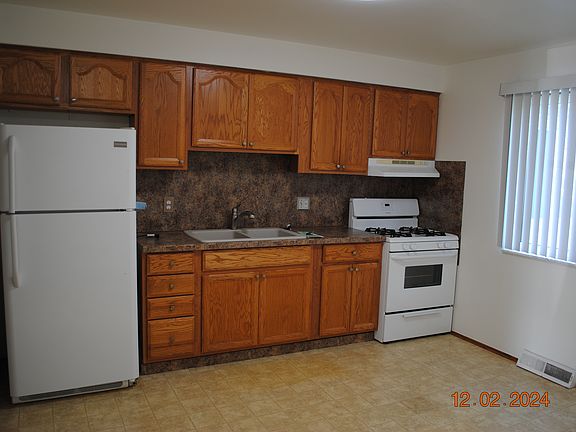 2nd image of 5451 Patricia Ave