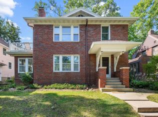 2415 Chamberlain Ave, Madison, WI 53726