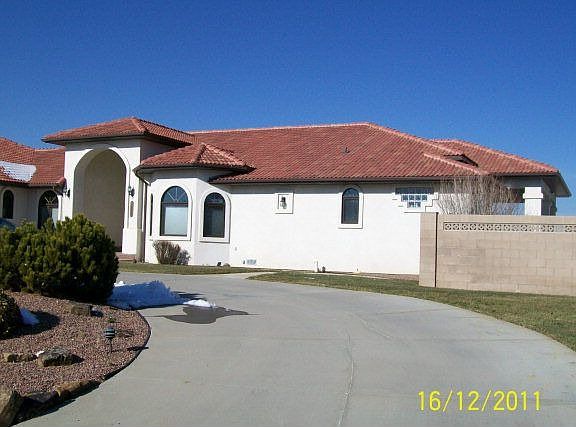 3rd image of 1005 W 11th St