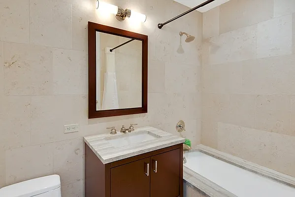 Rented by Evans Real Estate | media 6