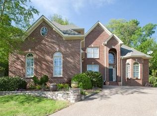 1218 Temple Crest Dr, Franklin, TN 37069