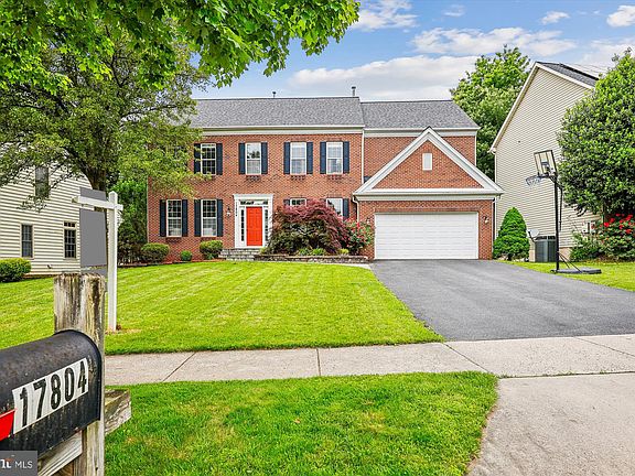 2nd image of 17804 Cricket Hill Dr