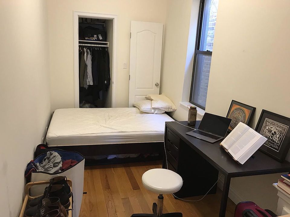 2nd image of 7 Saint Marks Pl APT 17