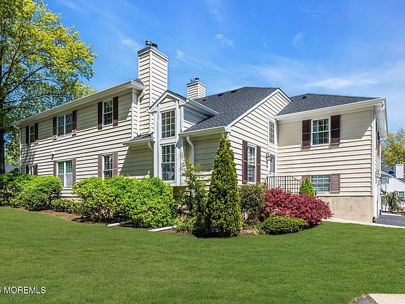 2nd image of 2804 Ashford Court
