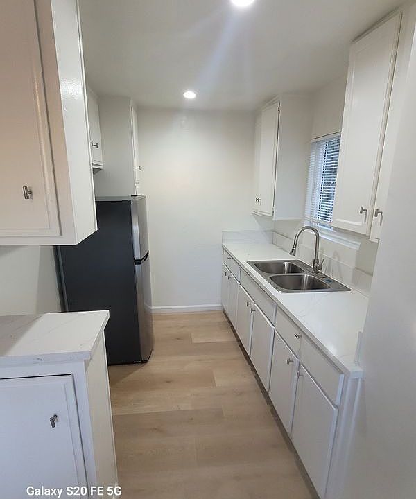 1st image of 2500 Clyde Ave #4