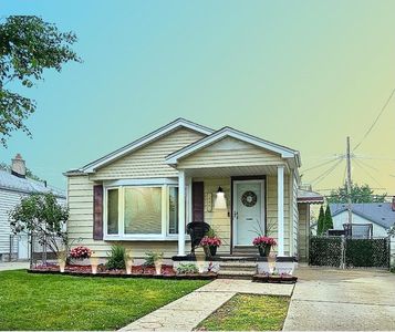 12461 Agnes St, Southgate, MI, 48195
