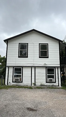 702 Rosedale St Photo 1