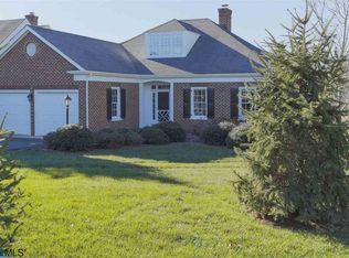 1560 Heathrow Ln, Keswick, VA 22947