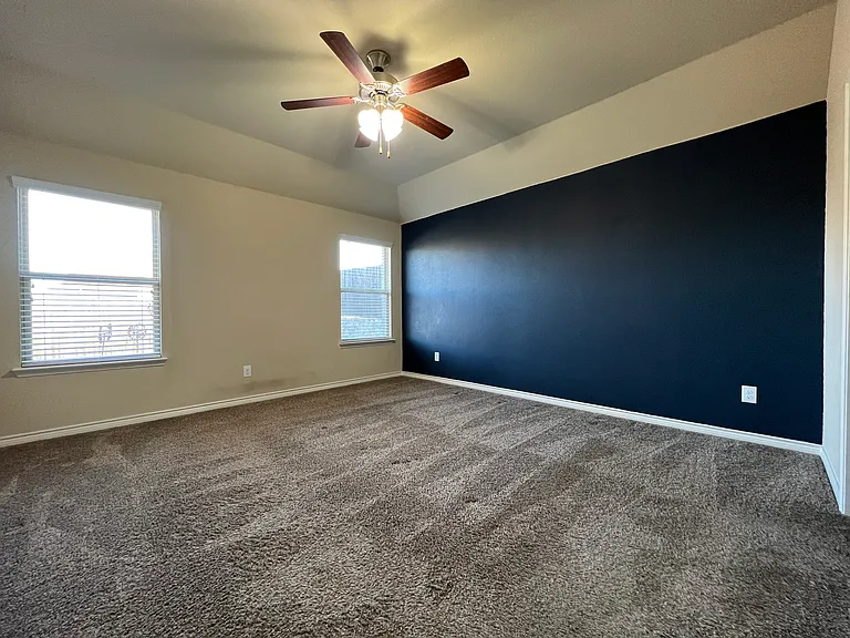 569 W Kara Dr — Photo 13