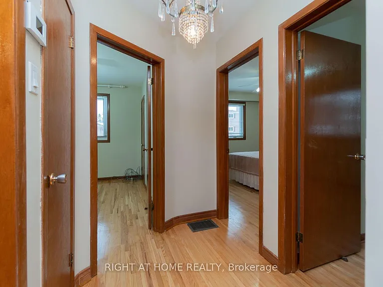 55 Limevale Cres — Photo 7