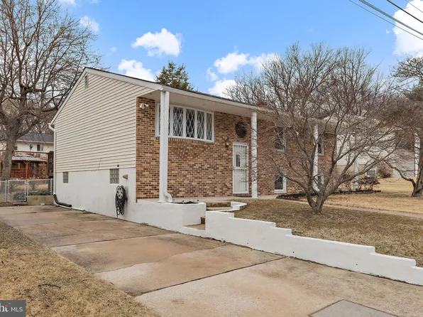 1010 Pinetop Dr, Glen Burnie, MD 21061