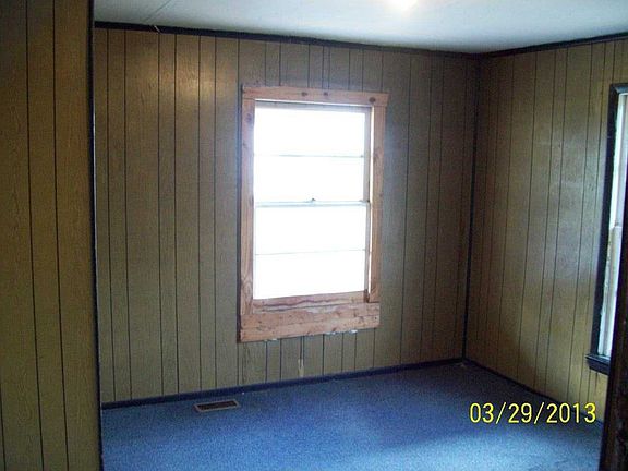 5th image of 706 N Logan St