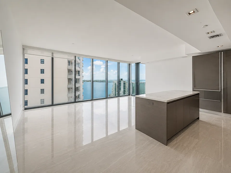 1451 Brickell Ave #12