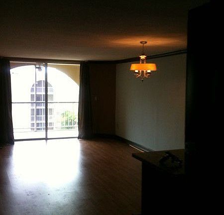 5th image of 7010 Miami Gardens Dr APT 5-515