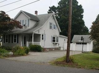6 Lester St, East Longmeadow, MA 01028