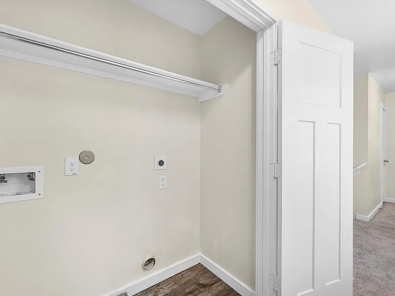 21155 Gosling Rd #30D — Photo 23