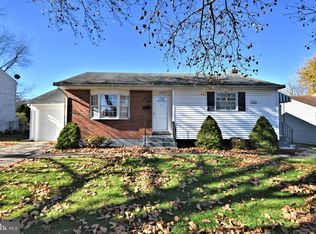 1929 Pelham Rd, Bethlehem, PA 18018