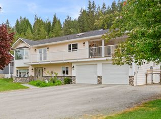 4728 Birch Ln NE, Columbia Shuswap, BC V0E 1H0
